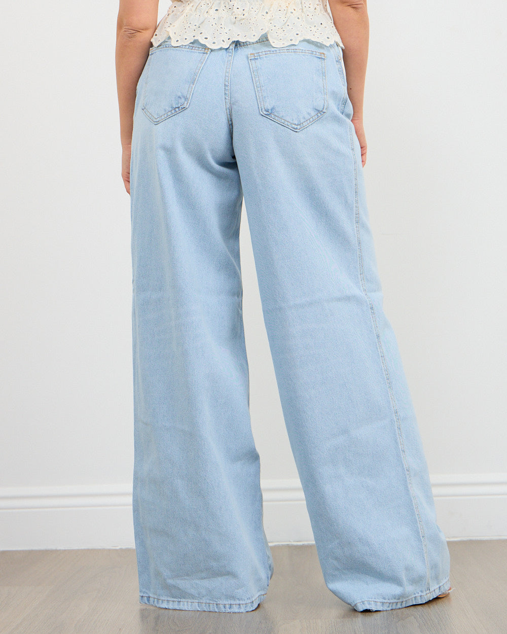 Snatch Jeans